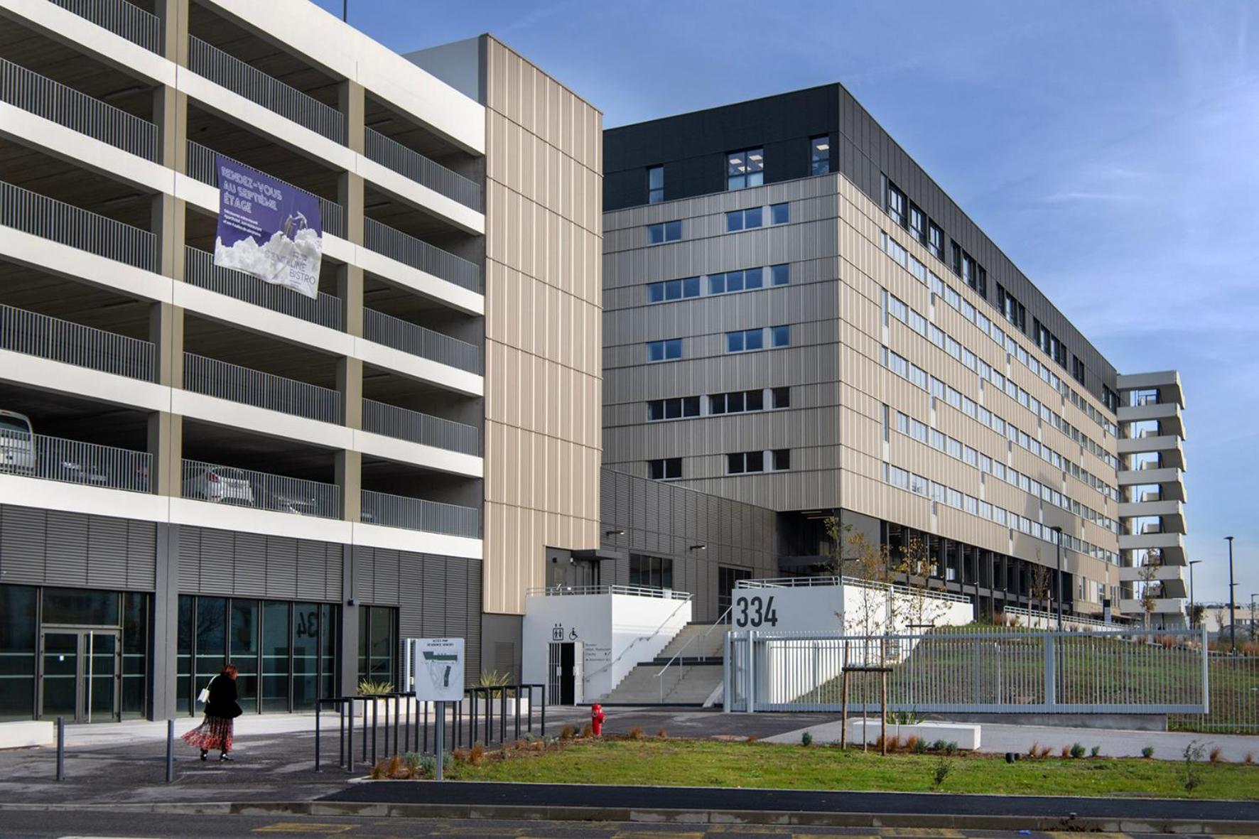 Sevenline Purpan Toulouse ตูลูส ภายนอก รูปภาพ