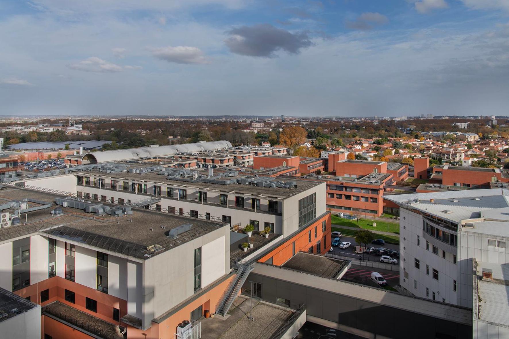 Sevenline Purpan Toulouse ตูลูส ภายนอก รูปภาพ