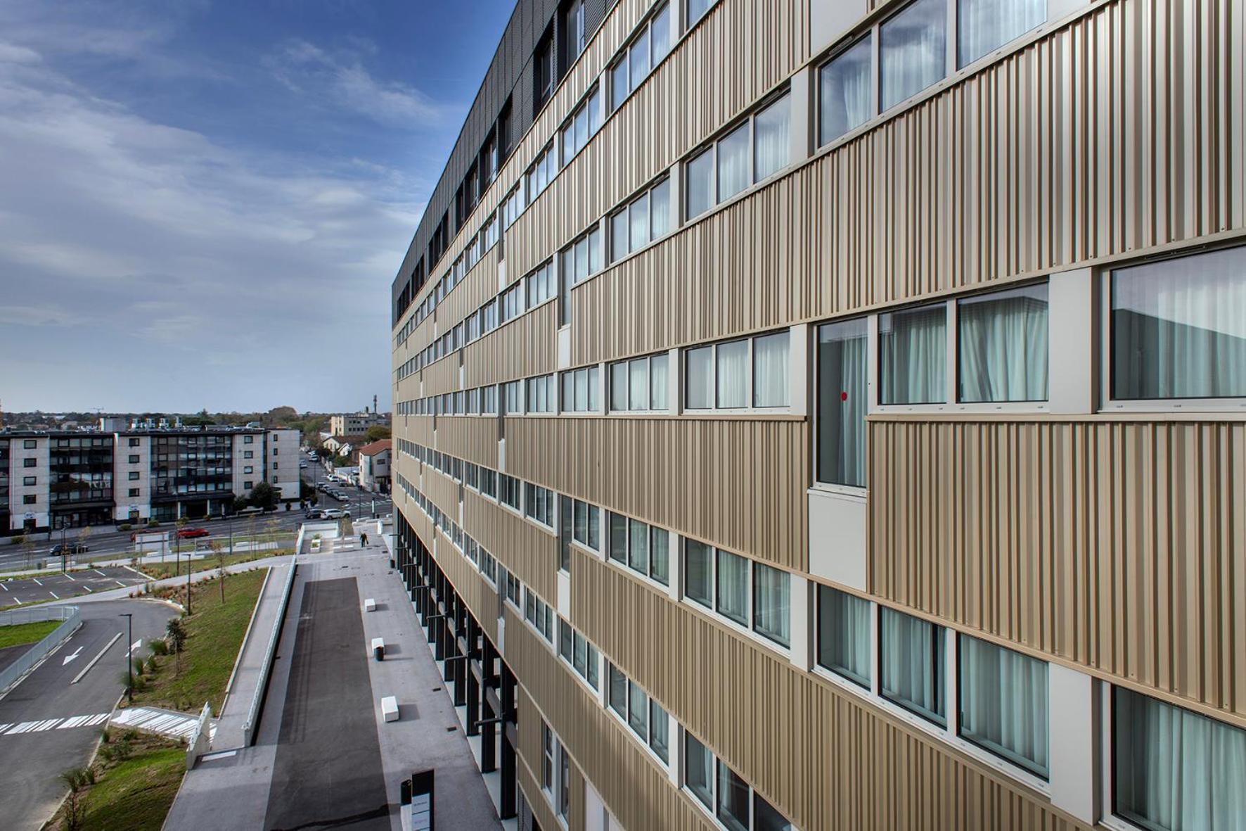 Sevenline Purpan Toulouse ตูลูส ภายนอก รูปภาพ